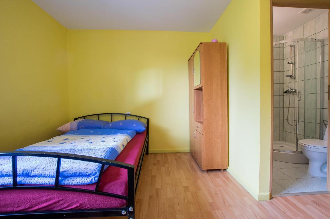 Noclegi Pod Lasem Solina 20 Esterno foto